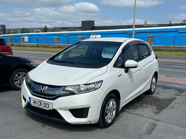 Honda Fit Hatchback, Petrol Hybrid, 2014, White