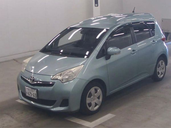 Toyota Ractis Hatchback, Petrol, 2012, Other