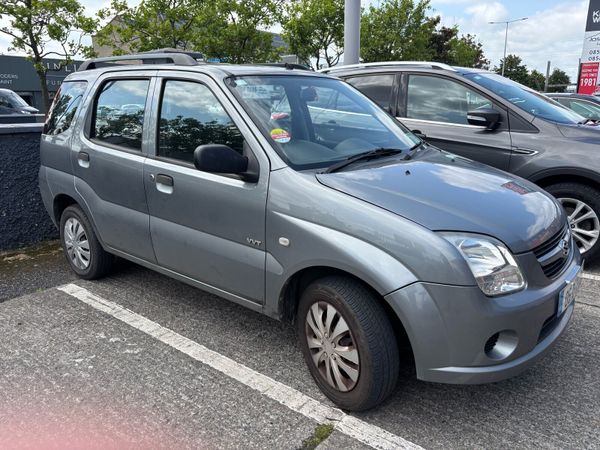 Suzuki Ignis Hatchback, Petrol, 2005, Grey