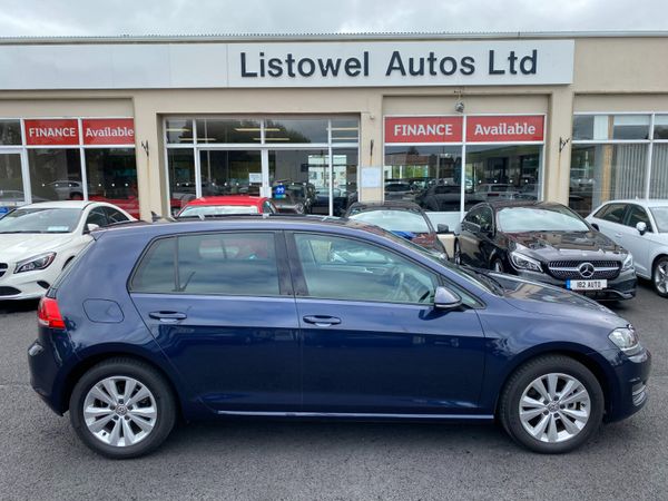 Volkswagen Golf Hatchback, Petrol, 2016, Blue