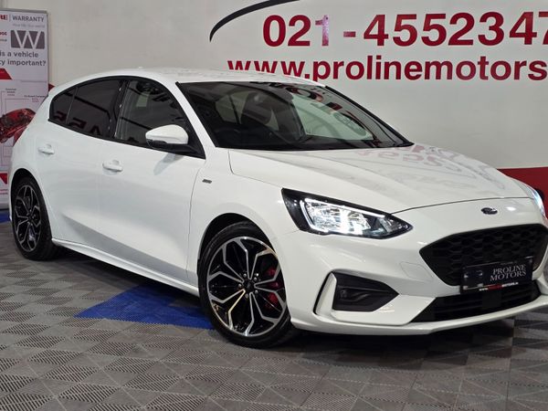 Ford Focus Hatchback, Diesel, 2020, White