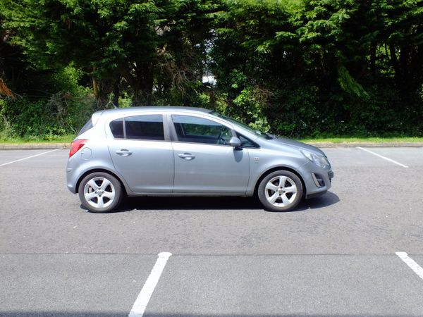 Vauxhall Corsa Hatchback, Petrol, 2014, Silver