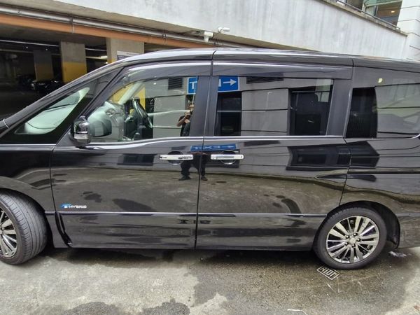Nissan Serena MPV, Petrol Hybrid, 2013, Black