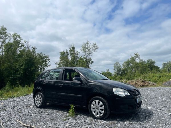 Volkswagen Polo Hatchback, Petrol, 2008, Black