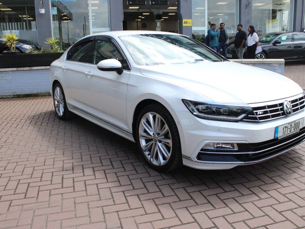 Volkswagen Passat Saloon, Petrol, 2017, White
