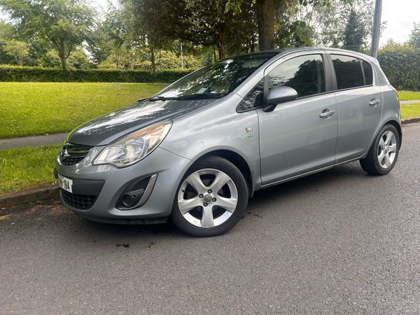 Opel Corsa Hatchback, Petrol, 2012, Silver