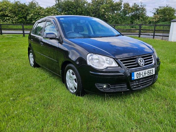 Volkswagen Polo Hatchback, Diesel, 2009, Black