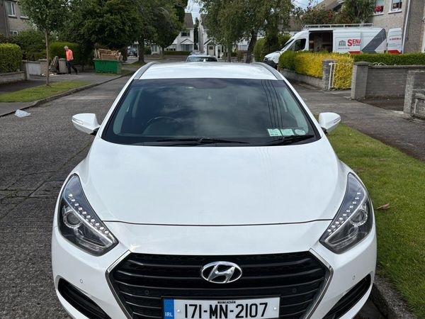 Hyundai i40 Estate, Diesel, 2017, White