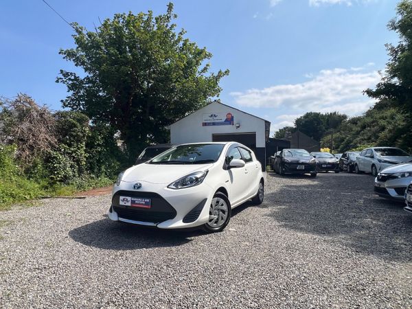 Toyota Aqua Hatchback, Petrol, 2019, White