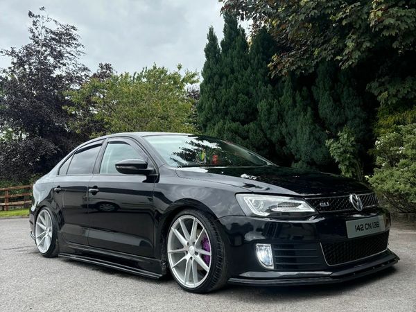 Volkswagen Jetta Saloon, Diesel, 2014, Black