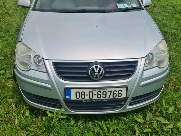 Volkswagen Polo Hatchback, Petrol, 2008, Silver