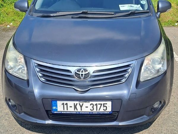 Toyota Avensis Saloon, Diesel, 2011, Blue