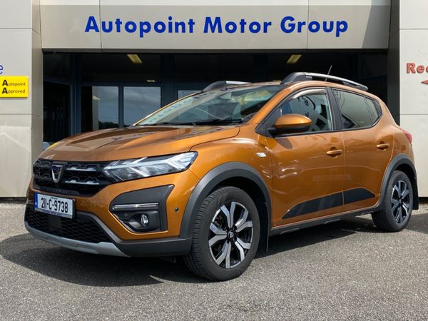 Dacia Sandero Stepway SUV, Petrol, 2021, Orange