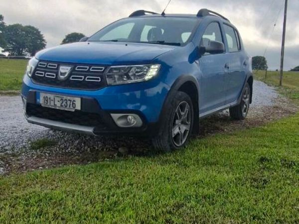 Dacia Sandero Stepway Hatchback, Petrol, 2019, Blue