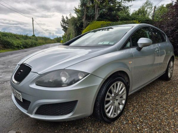 SEAT Leon Hatchback, Diesel, 2010, Silver