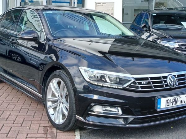 Volkswagen Passat Saloon, Diesel, 2019, Black