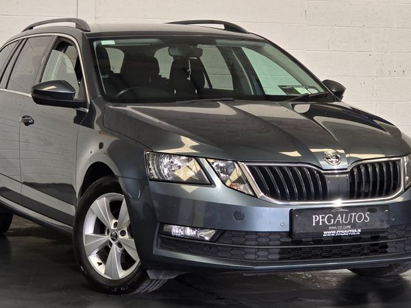 Skoda Octavia Estate, Diesel, 2019, Grey