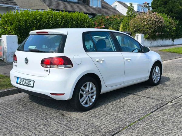 Volkswagen Golf Hatchback, Petrol, 2010, White