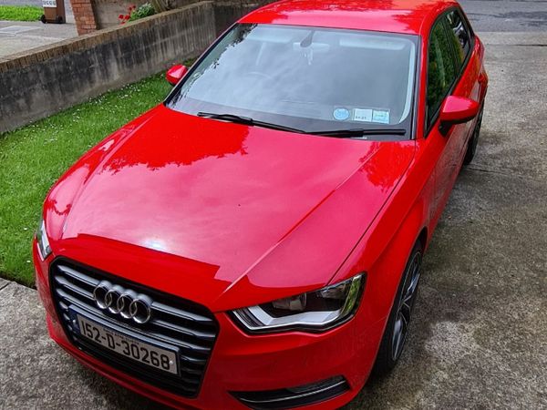 Audi A3 Hatchback, Diesel, 2015, Red