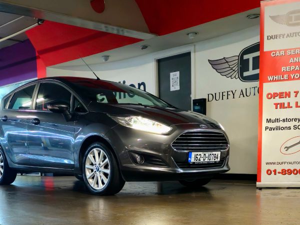 Ford Fiesta Hatchback, Petrol, 2016, Grey