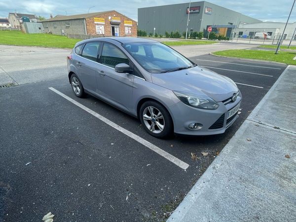 Ford Focus Hatchback, Diesel, 2011, Silver