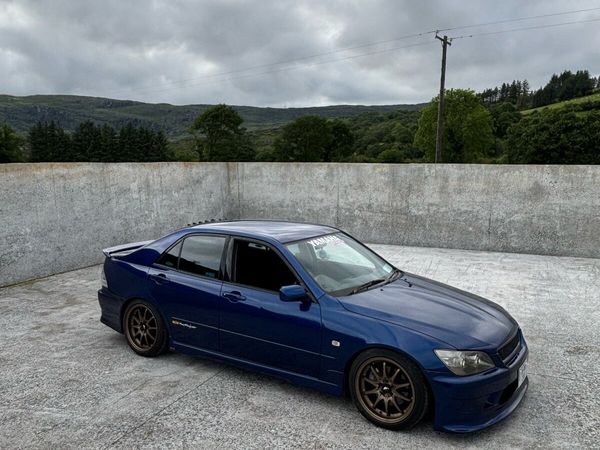 Toyota Other Saloon, Petrol, 1998, Blue