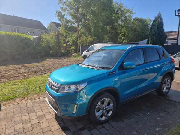 Suzuki Vitara SUV, Petrol, 2017, Blue