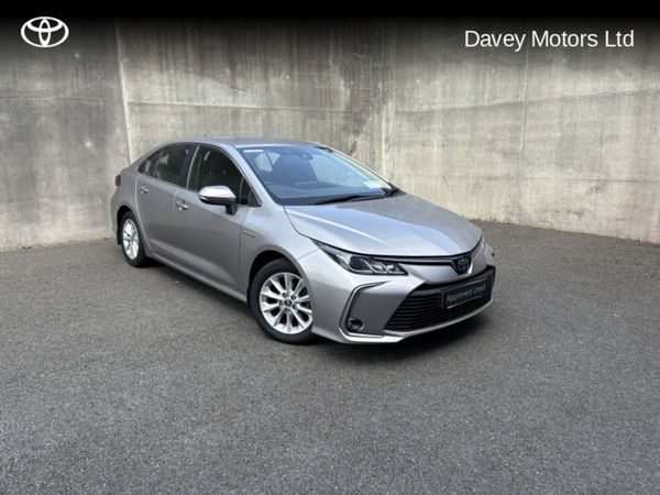 Toyota Corolla Saloon, Hybrid, 2020, Grey