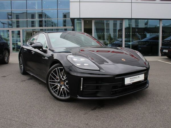 Porsche Panamera Hatchback, Petrol Plug-in Hybrid, 2025, Black