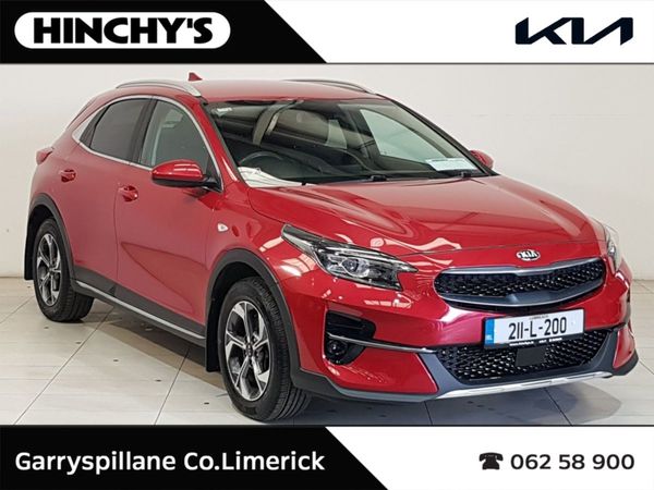 Kia XCeed Hatchback, Petrol, 2021, Red