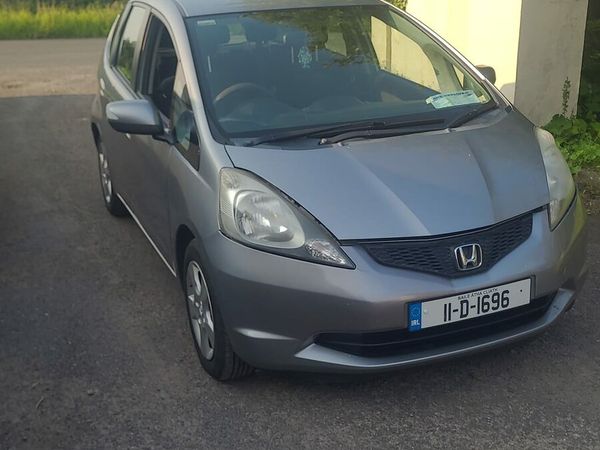 Honda Jazz Hatchback, Petrol, 2011, Grey