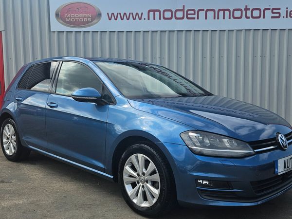 Volkswagen Golf Hatchback, Petrol, 2014, Blue