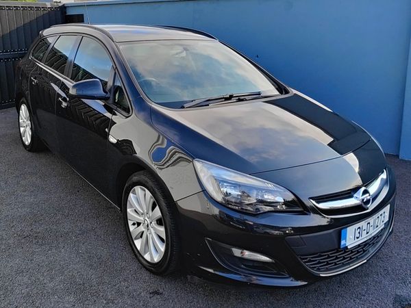 Opel Astra MPV, Diesel, 2013, Black