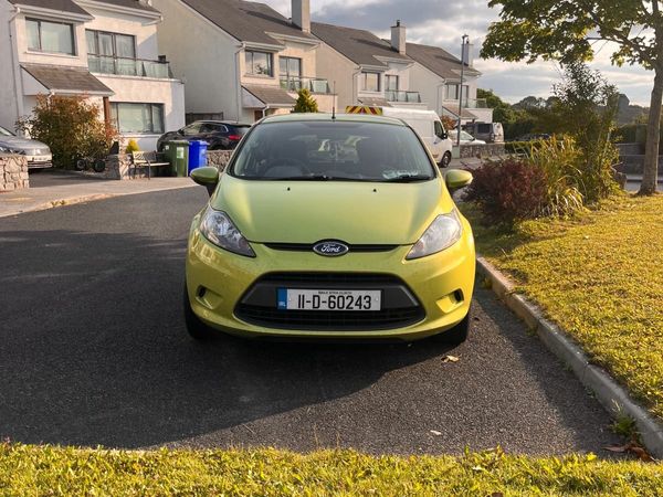 Ford Fiesta Hatchback, Petrol, 2011, Green