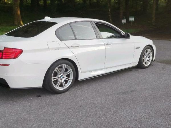 BMW 5-Series Saloon, Diesel, 2012, White