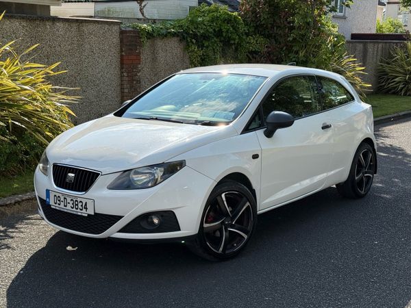 SEAT Ibiza Hatchback, Petrol, 2009, White