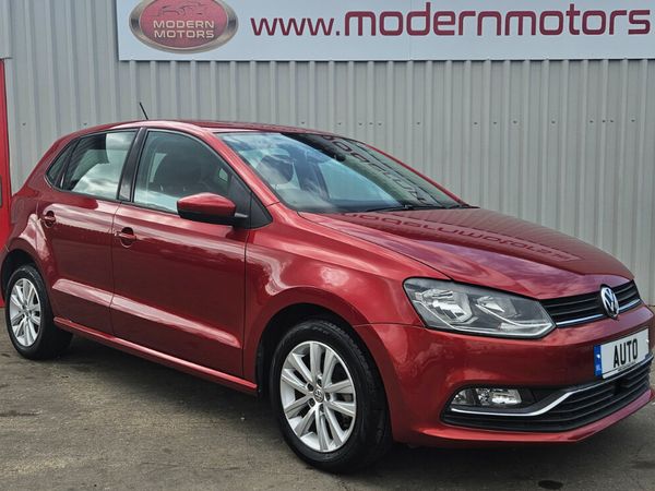 Volkswagen Polo Hatchback, Petrol, 2016, Red