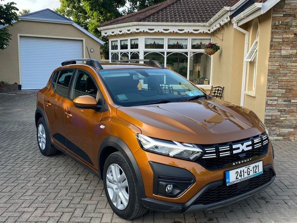 Dacia Sandero Stepway Hatchback, Petrol, 2024, Orange