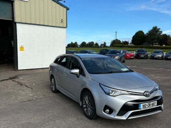 Toyota Avensis Estate, Diesel, 2018, Silver