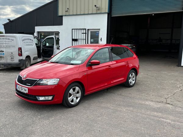 Skoda Rapid Hatchback, Diesel, 2014, Red