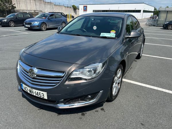 Vauxhall Insignia Hatchback, Diesel, 2014, Grey
