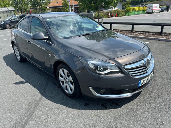 Vauxhall Insignia Hatchback, Diesel, 2014, Grey