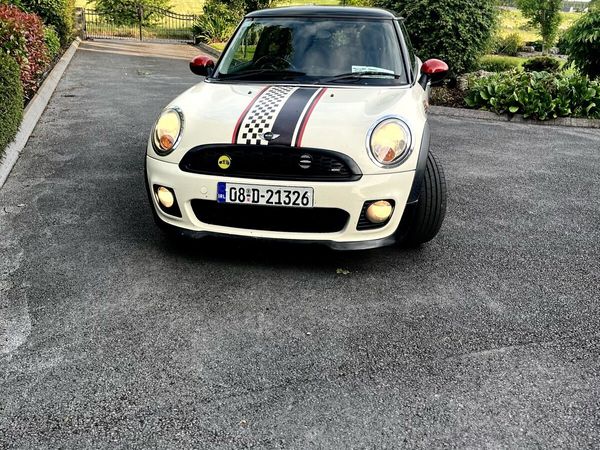 Mini Cooper Hatchback, Petrol, 2008, White