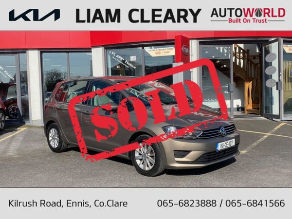Volkswagen Golf Hatchback, Diesel, 2015, Gold