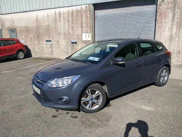Ford Focus Hatchback, Diesel, 2014, Blue