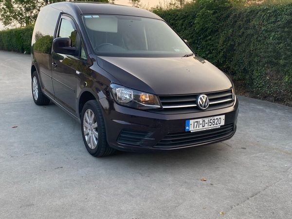 Volkswagen Caddy MPV, Diesel, 2017, Purple