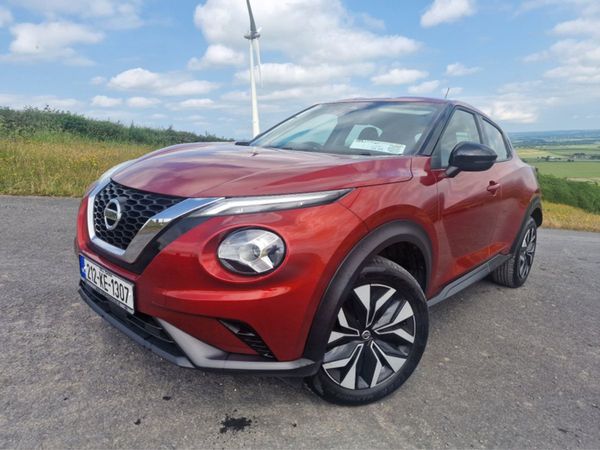Nissan Juke MPV, Petrol, 2021, Red