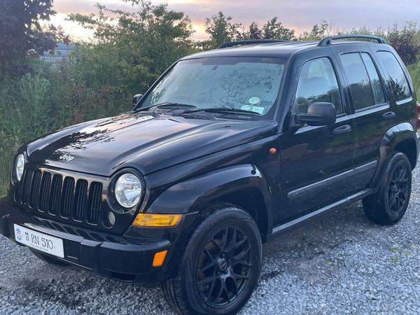 Jeep Cherokee SUV, Diesel, 2011, Black