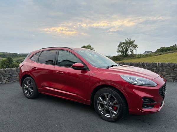 Ford Kuga SUV, Diesel, 2020, Red