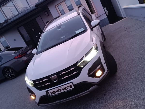 Dacia Jogger MPV, Petrol, 2022, White